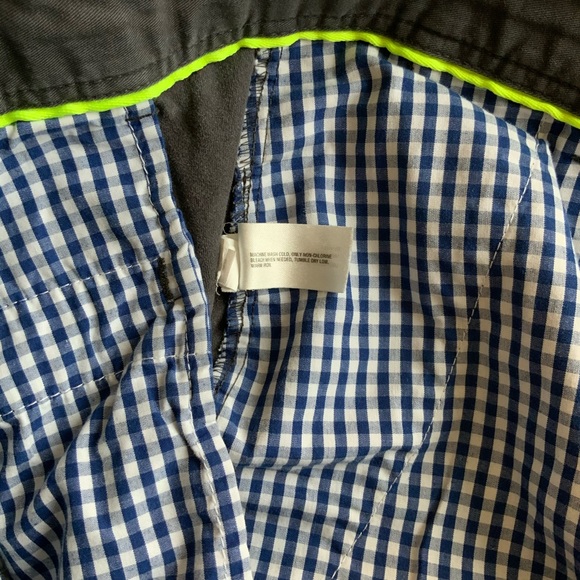 GAP Black Khaki Classic Shorts, Men’s W34 - Picture 8 of 9